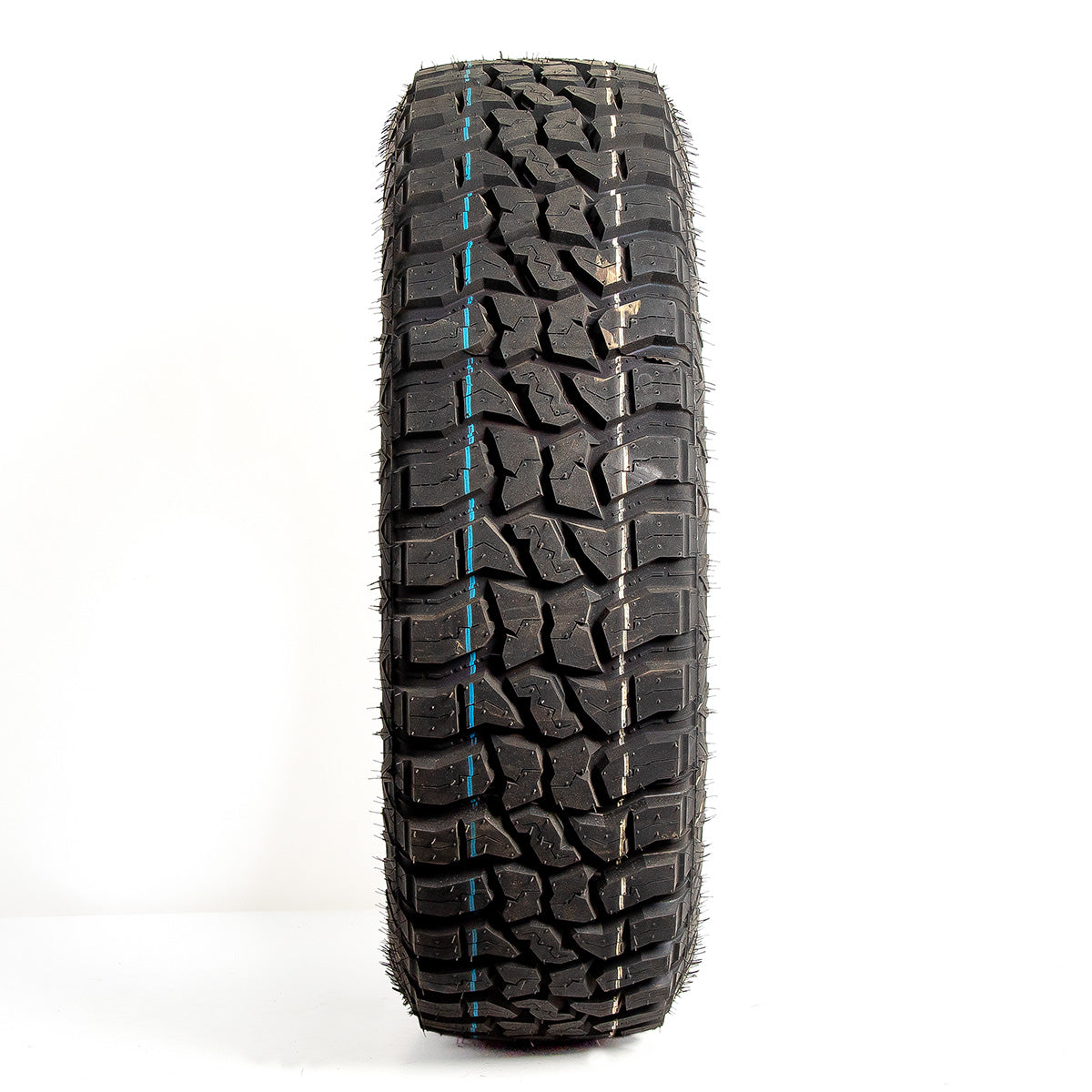 Kit de 2 Llantas LT 235/75 R15 A A Sumaxx MAX TERRA MT LB