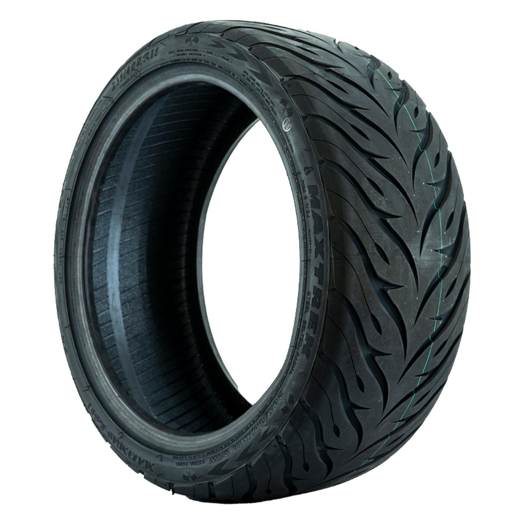 Kit de 4 Llantas P 205/40 R17 84W A A Maxtrek Maximus Ds01