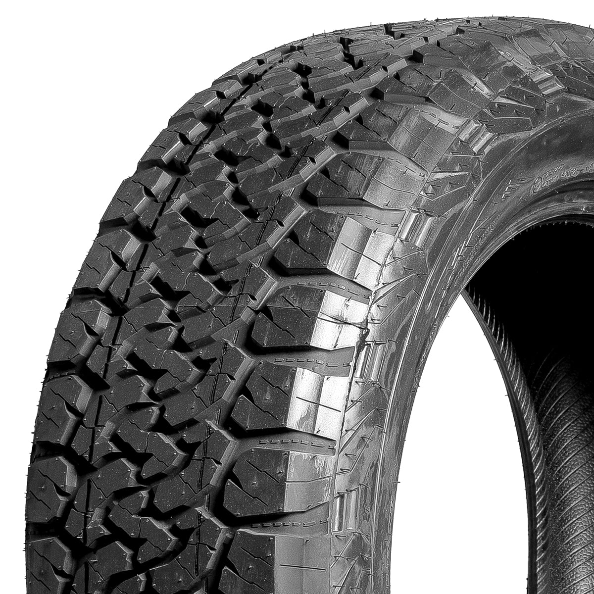 Llanta P 305/55 R20 116T Sumaxx ALL-TERRAIN A/T WHITE LETTER