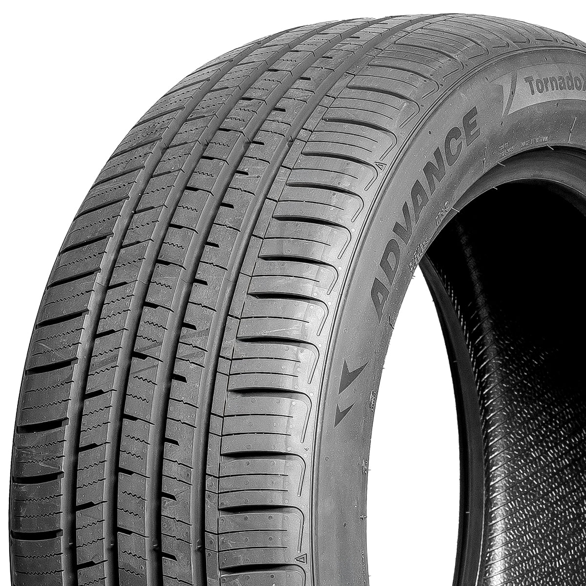 Llanta P 225/40 R19 93Y ADVANCE TORNADOXTREME TXA01
