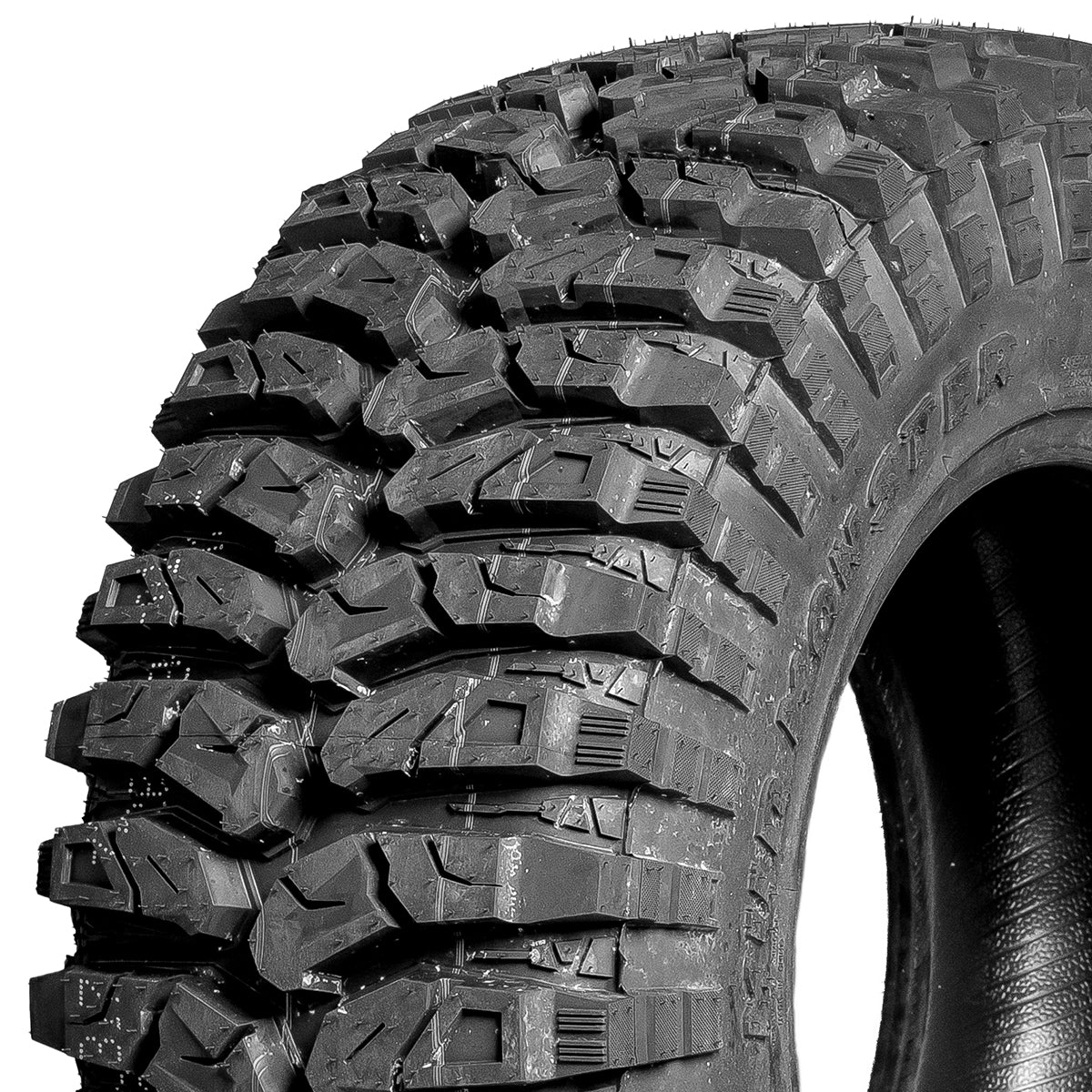 Llanta LT 33x12.5 R15 108K LCH BLACK MUD MONSTER