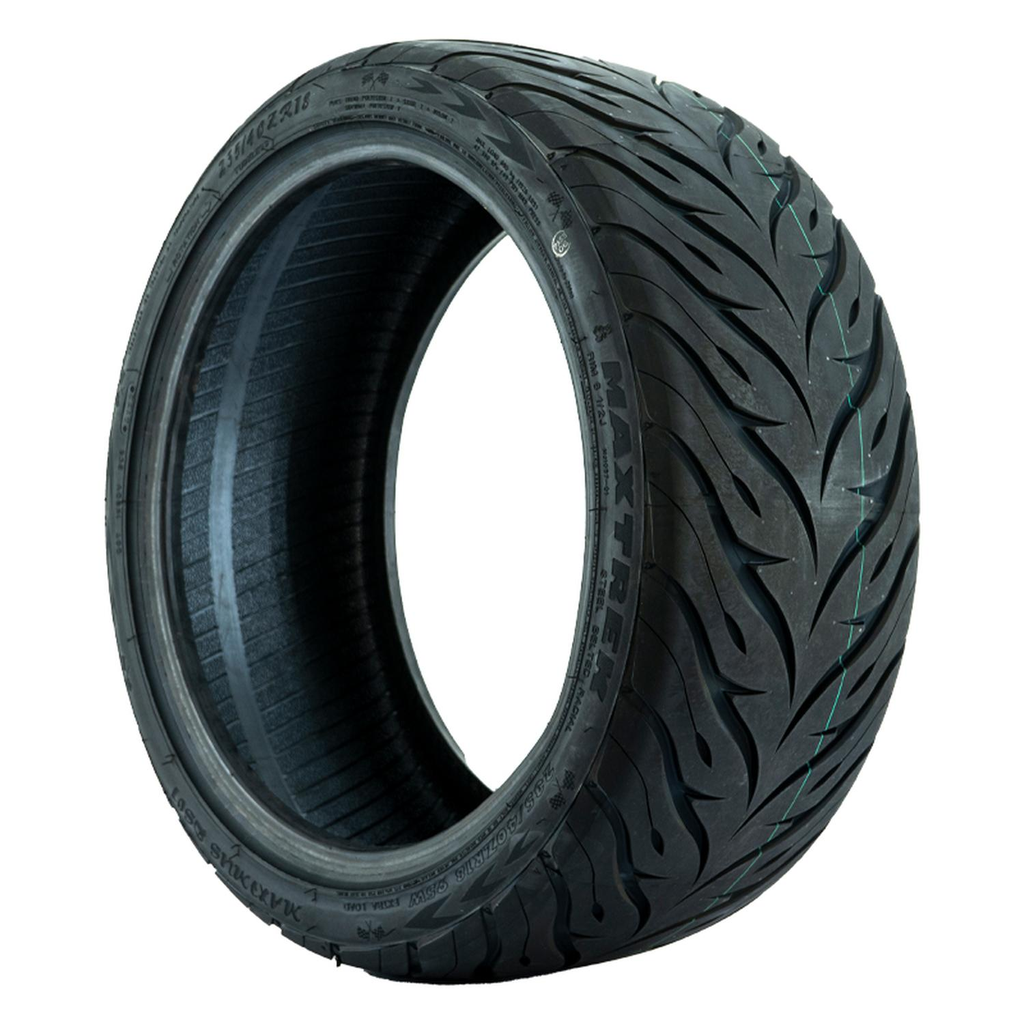 Llanta P 235/40 R18 95W A A Maxtrek Maximus Ds01